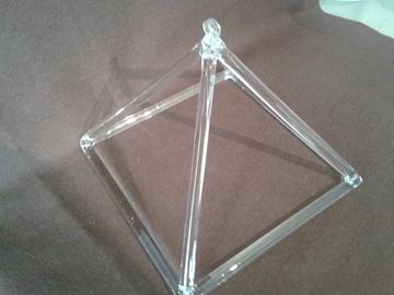 Quartz Crystal Pyramid for healing, balancing & meditation