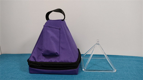 Quartz Pyramid with accessories