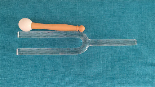 Quartz Crystal Tuning Forks with Different Notes