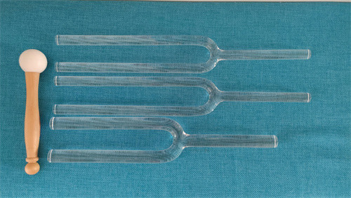 Quartz Crystal Tuning Forks with Different Notes