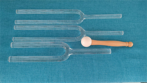 Quartz Crystal Tuning Forks with Different Notes