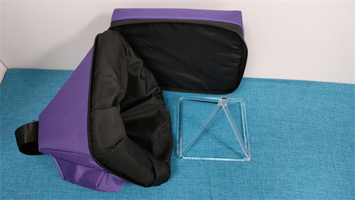 Quartz Pyramid with accessories