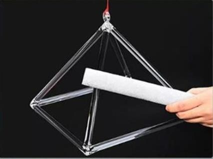Good quality Quartz Singing Pyramid